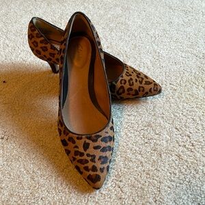 Size 7 Clarks Kitten Heels